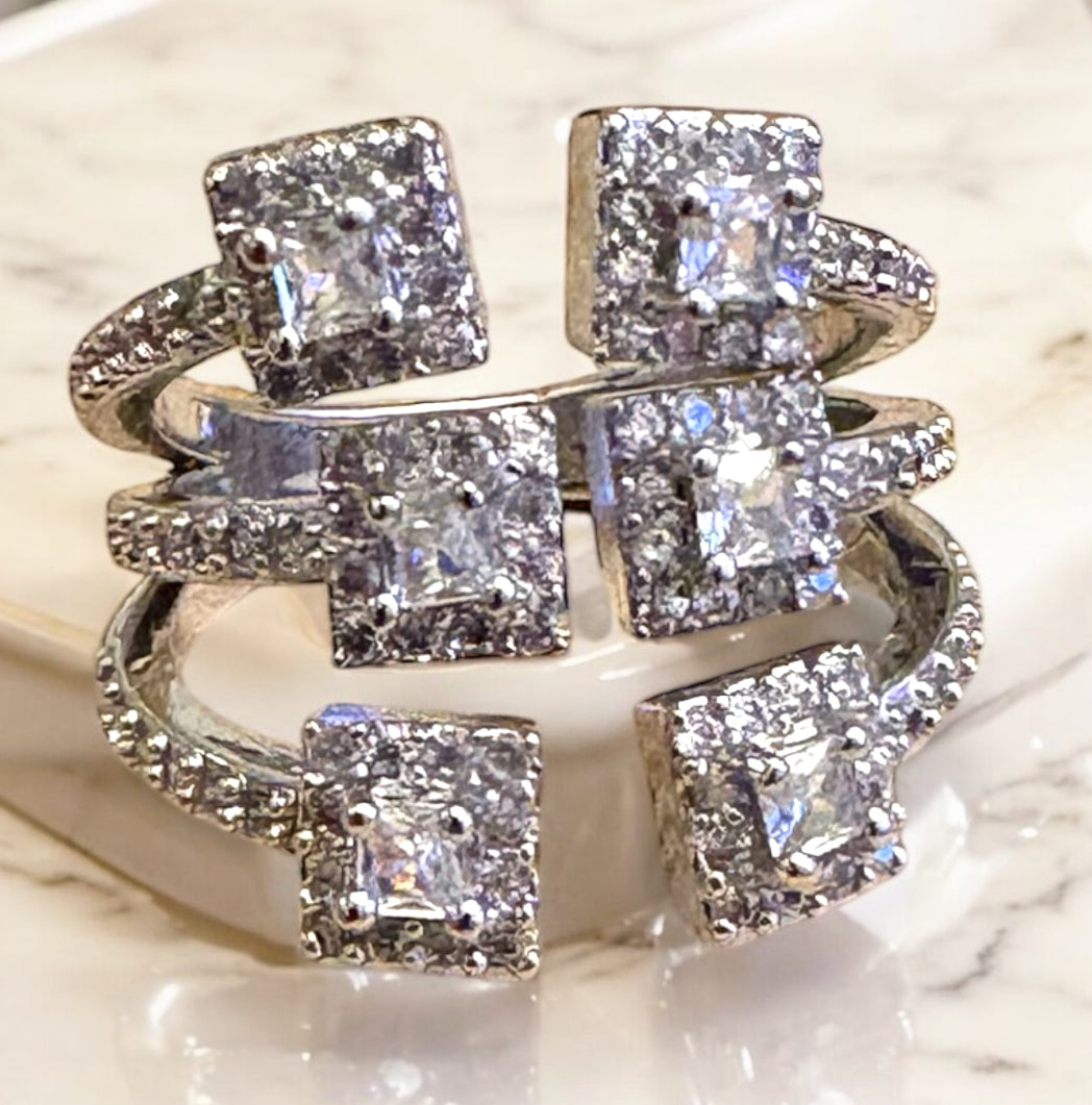 Anello Estelle